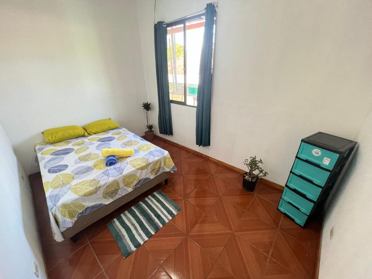 Mochis Apartamento Quepos Quarto foto