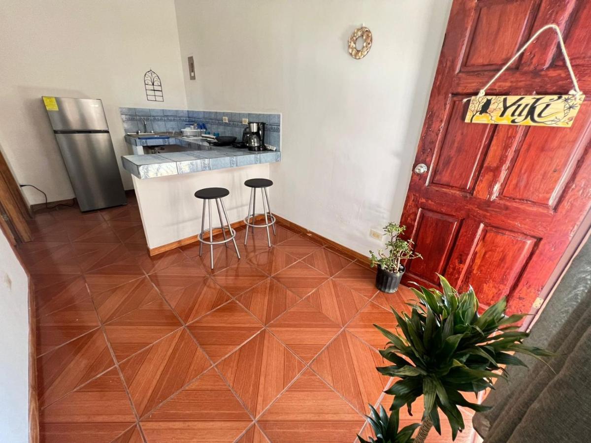 Mochis Apartamento Quepos Quarto foto
