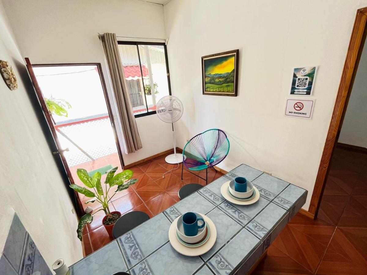 Mochis Apartamento Quepos Exterior foto