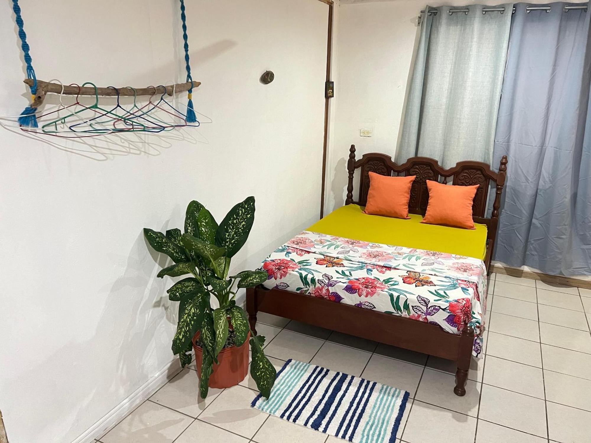 Mochis Apartamento Quepos Exterior foto