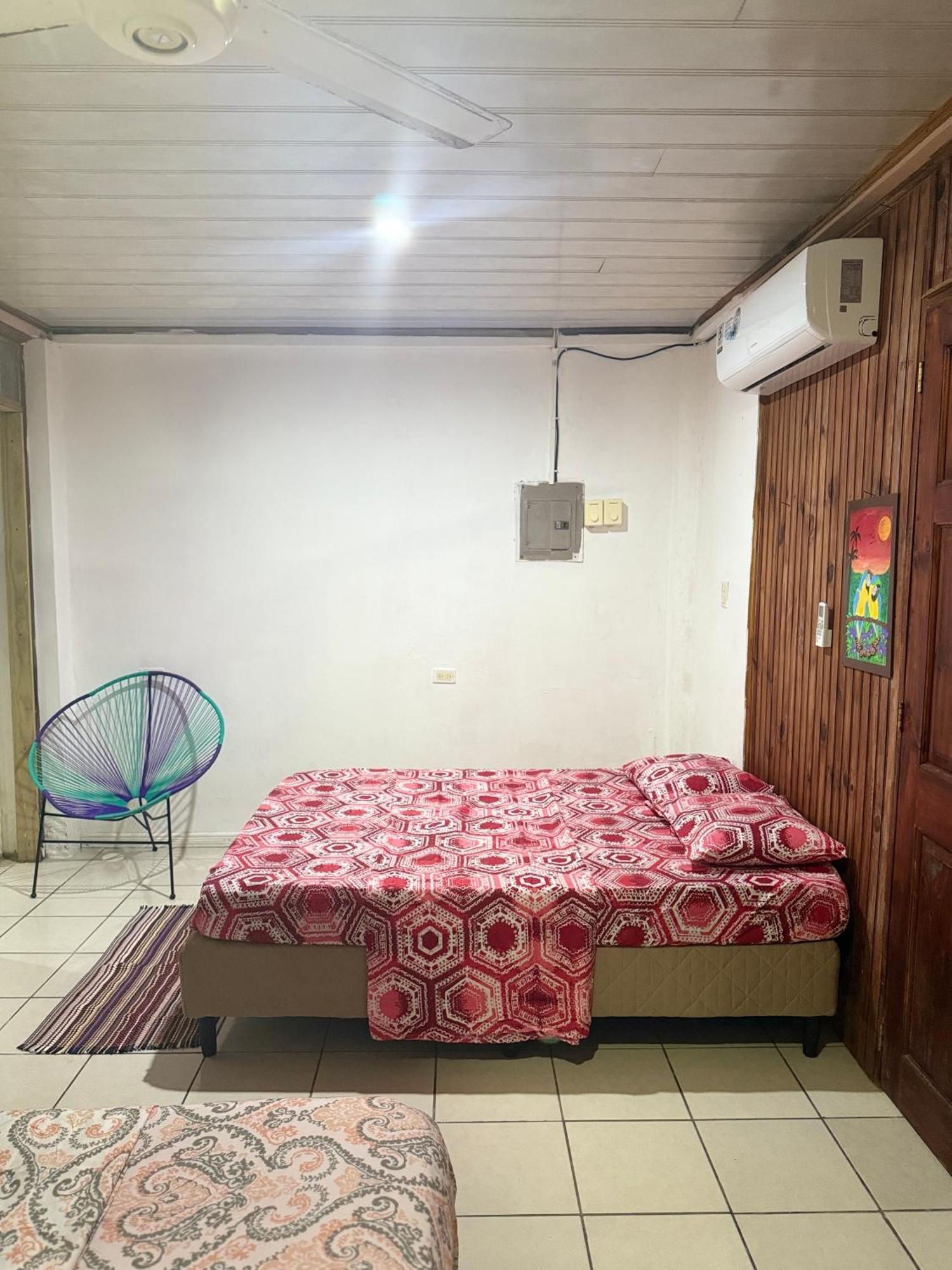Mochis Apartamento Quepos Exterior foto