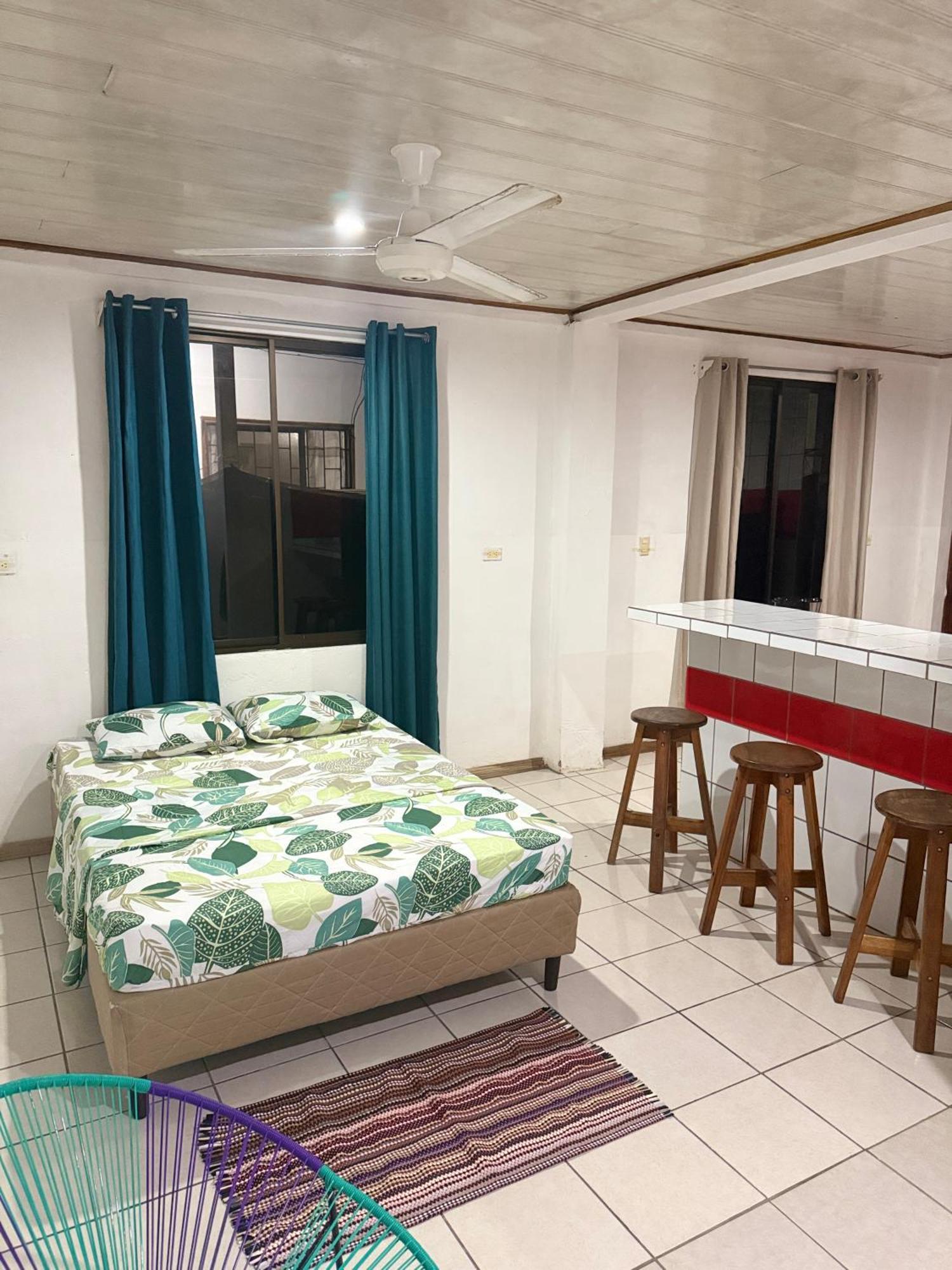 Mochis Apartamento Quepos Exterior foto
