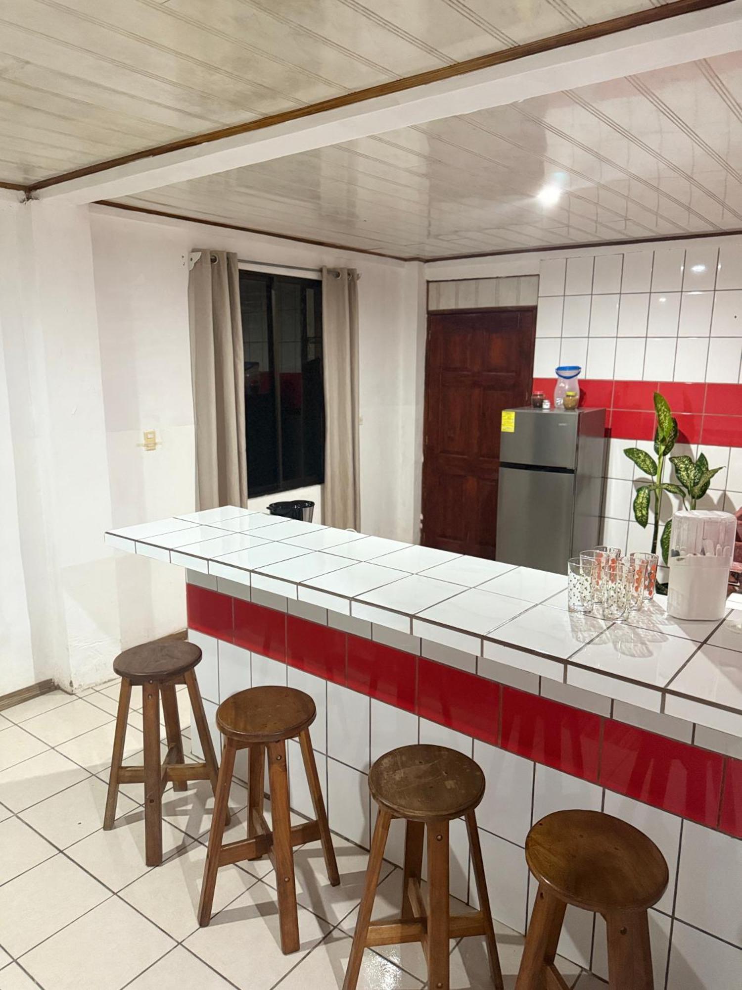 Mochis Apartamento Quepos Exterior foto
